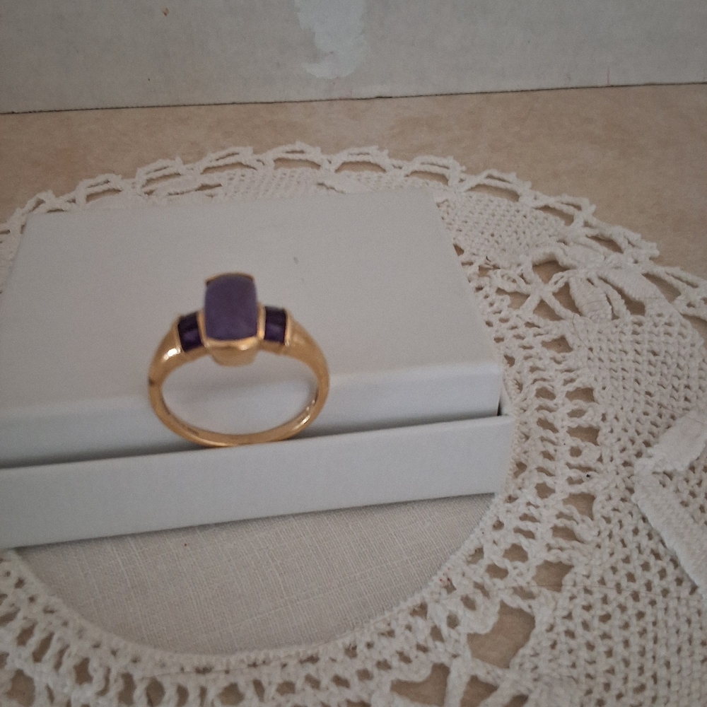 14k Yellow Gold With Amethyst